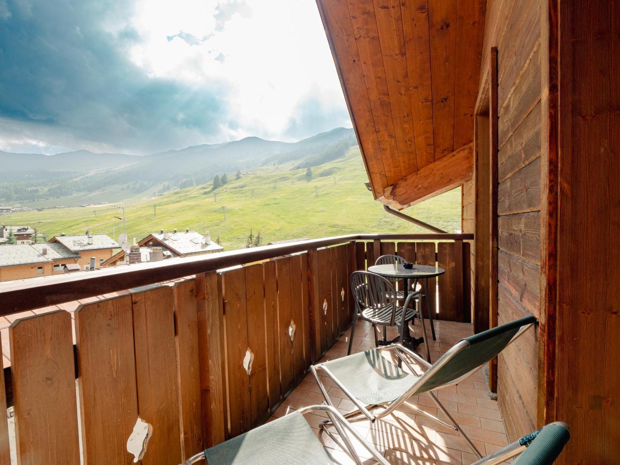 Hotel Cervo Livigno Exterior photo